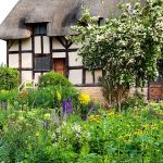 Gardening Essays Kindle Edition by Frances Lincoln Revised 2021-0
